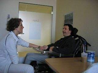 Foto: Eine Logopädiestunde 2006 im Krankenhaus bei Frau Burg